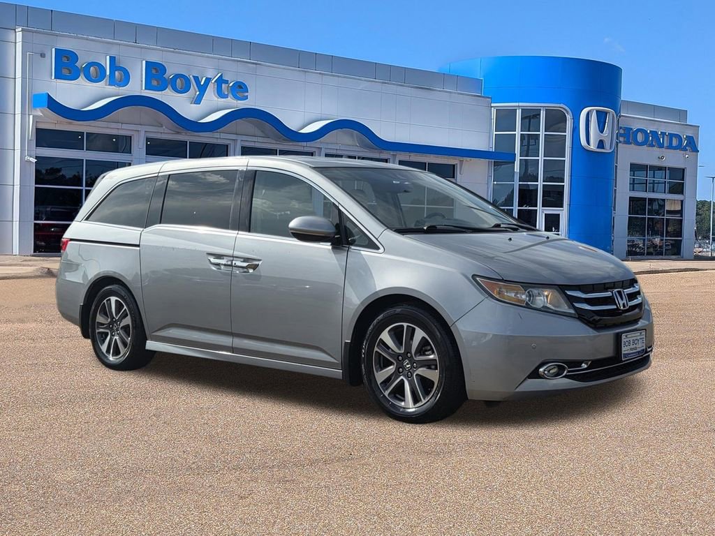Used 2016 Honda Odyssey Touring image 3