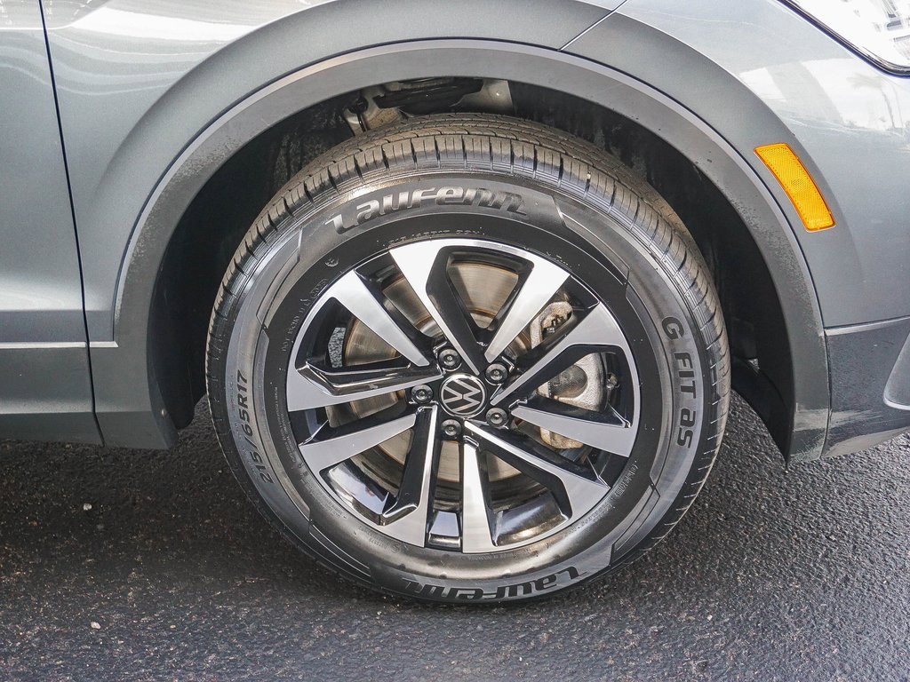 Used 2024 Volkswagen Tiguan S image 10