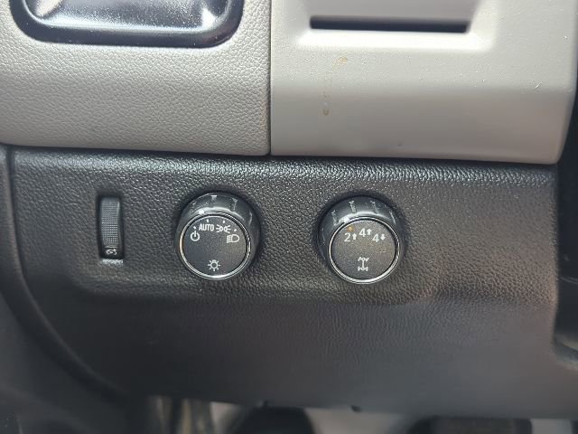 Used 2021 Chevrolet Colorado W/T w/ WT Convenience Package AWD/4WD image 18