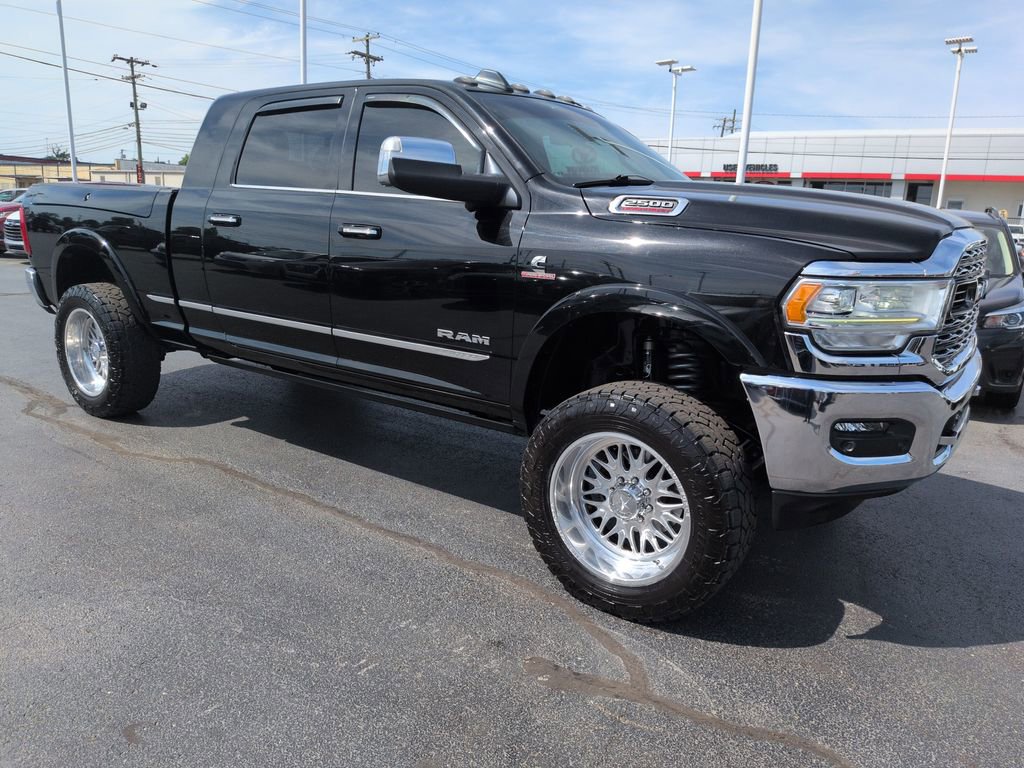Used 2022 RAM 2500 Limited AWD/4WD image 7