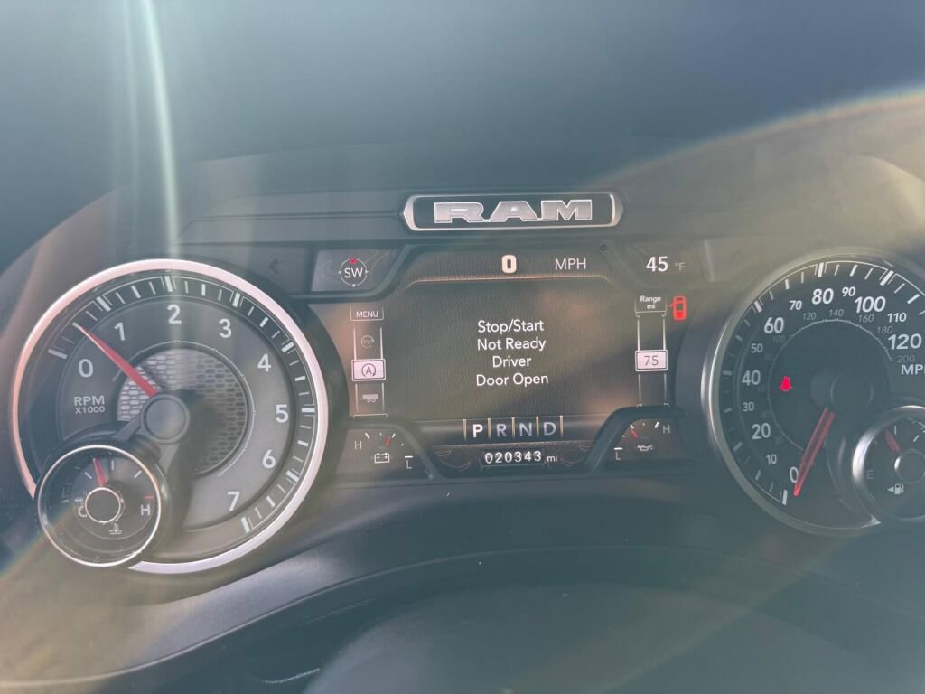 Used 2022 RAM 1500 Big Horn image 24