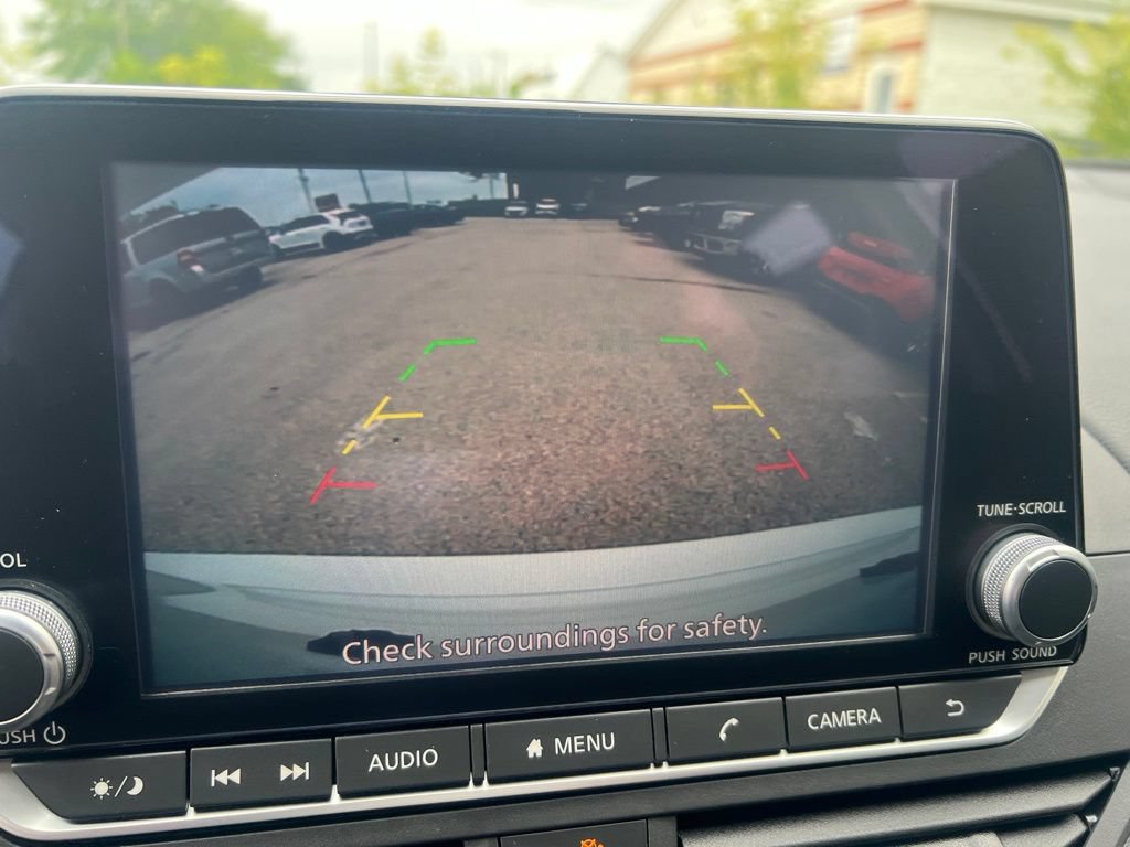 Used 2024 Nissan Altima 2.5 SR FWD image 42