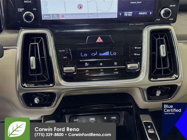 Used 2023 Kia Sorento SX image 19