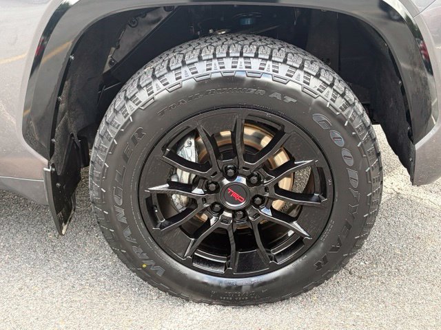 Used 2023 Toyota Tundra 1794 Edition w/ TRD Off-Road Package AWD/4WD image 11