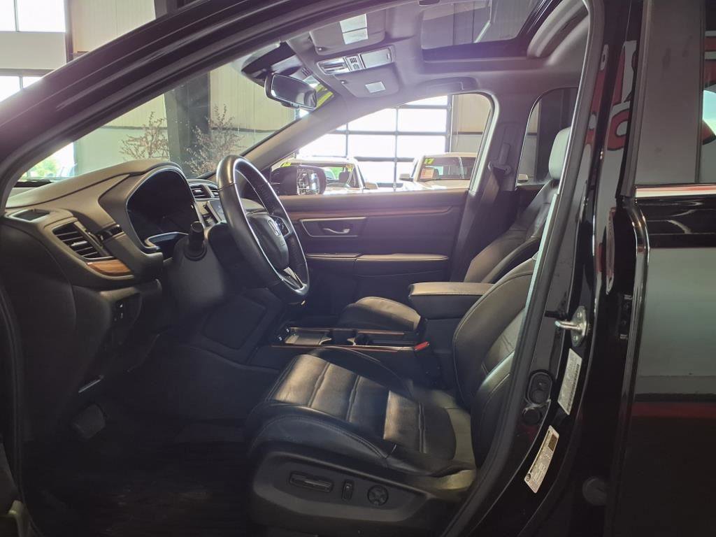 Used 2022 Honda CR-V Touring image 21