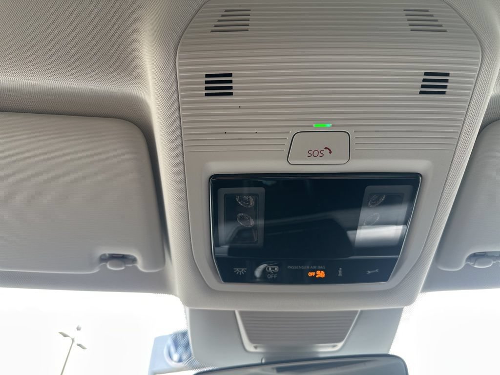 New 2026 Volkswagen Tiguan S FWD image 10