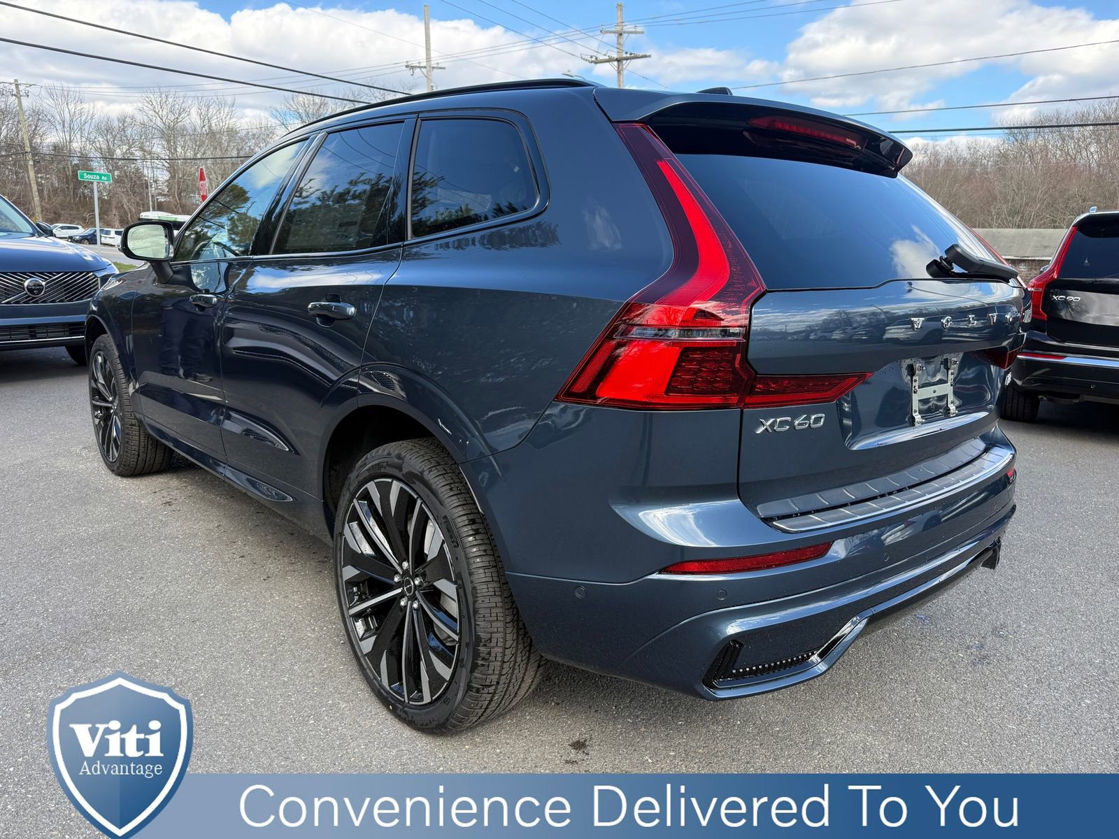 New 2026 Volvo XC60 B5 Ultra w/ Protection Package Premier AWD/4WD image 6