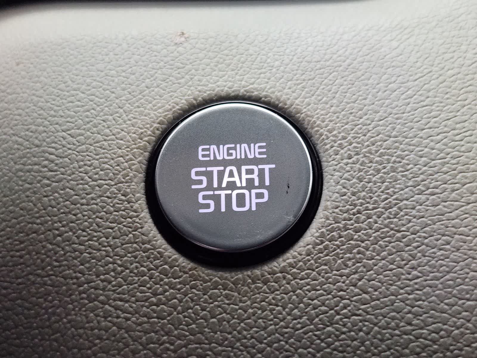 Used 2022 Kia Sorento S FWD image 19