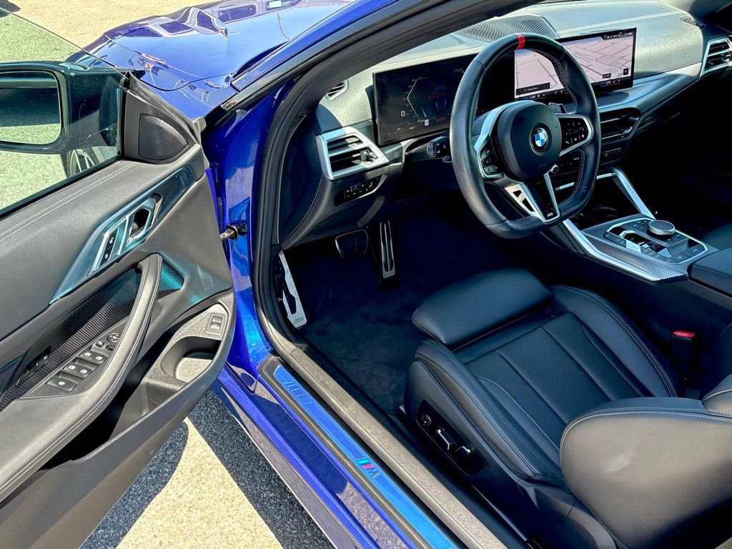 Used 2025 BMW M440i Convertible image 13