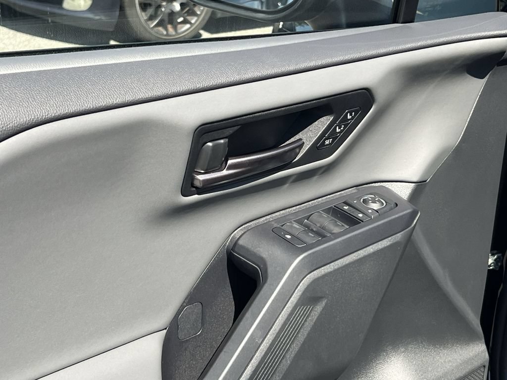 New 2026 Toyota RAV4 XSE AWD/4WD image 10