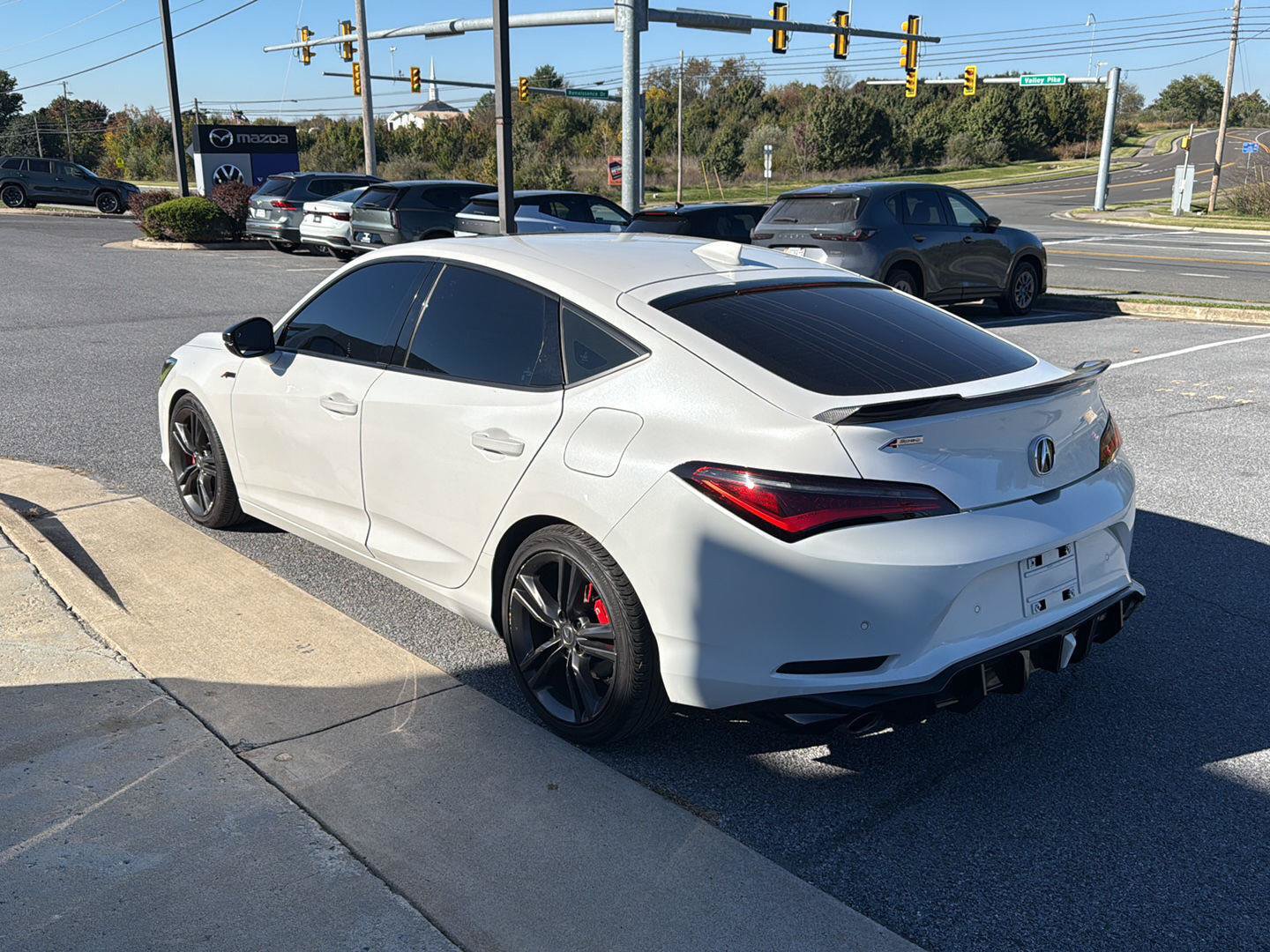 Used 2023 Acura Integra A-Spec w/ Technology Package FWD image 4