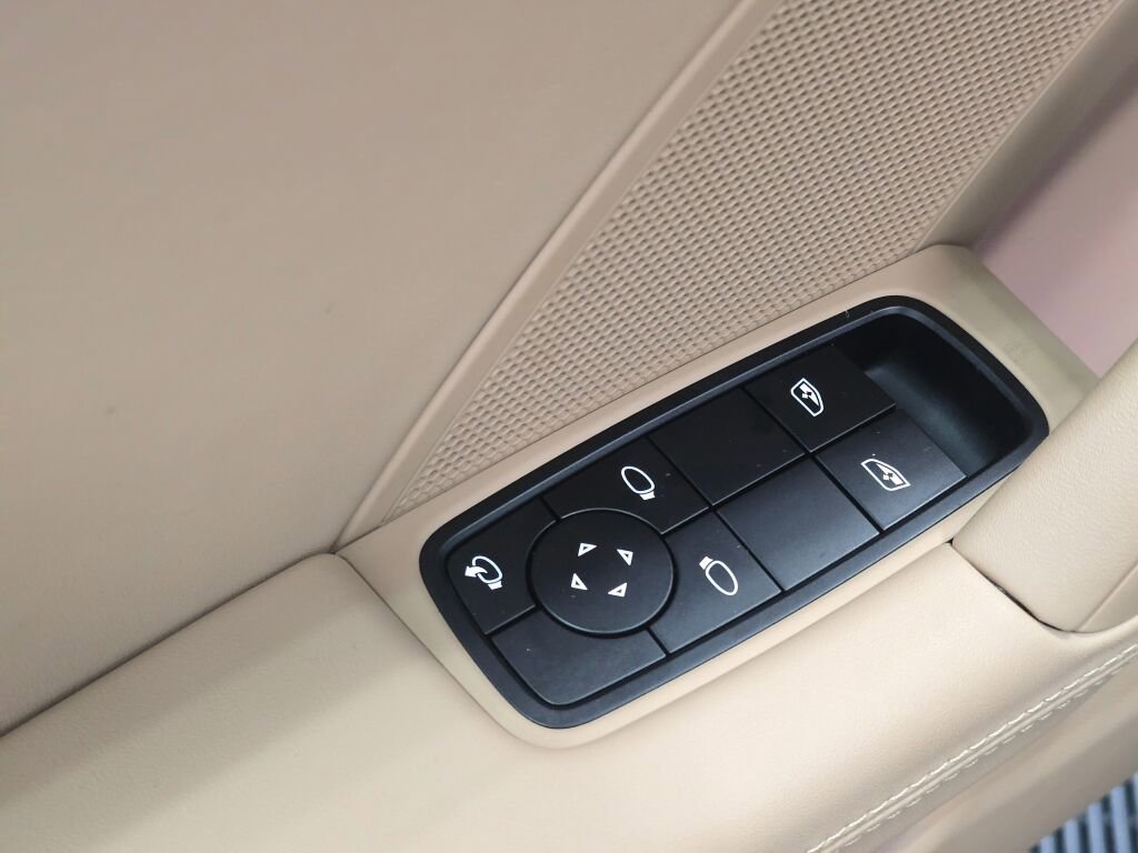 Certified 2024 Porsche 911 Carrera GTS image 34