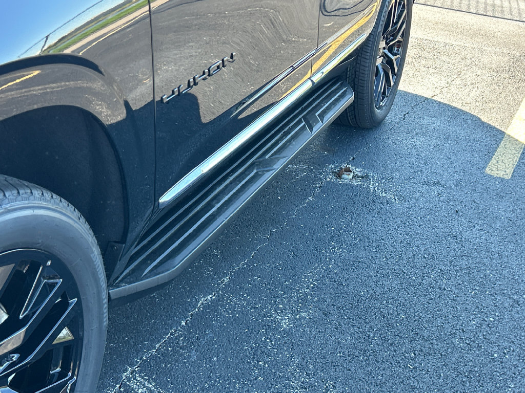 New 2027 GMC Yukon Elevation w/ Elevation Preferred Package AWD/4WD image 15