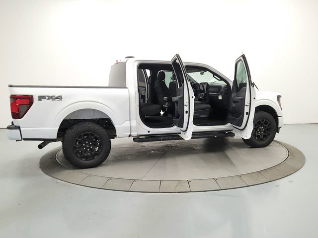 Used 2025 Ford F150 XLT w/ Equipment Group 301A Standard AWD/4WD image 16