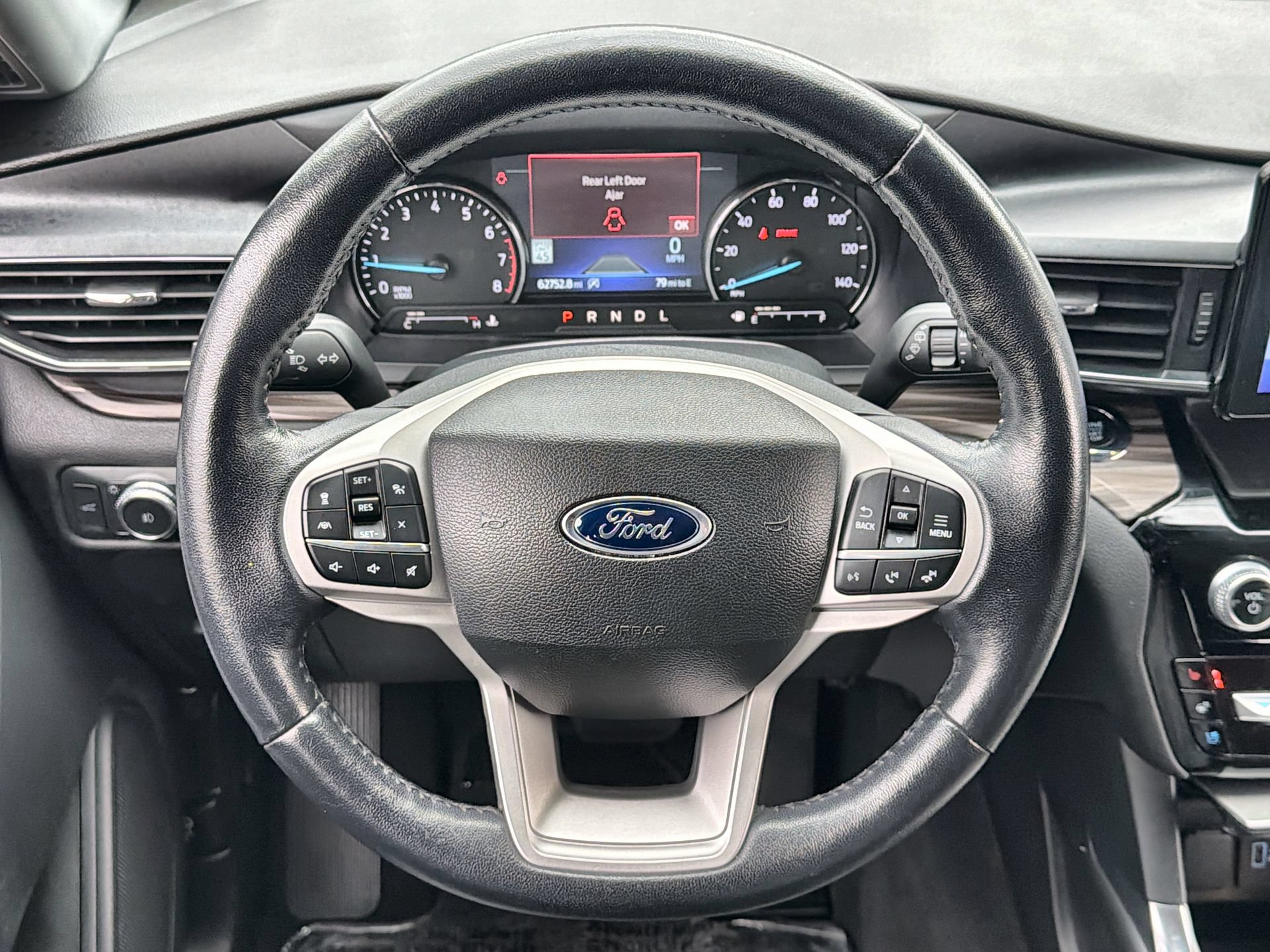 Used 2022 Ford Explorer Limited w/ Equipment Group 301A RWD image 14