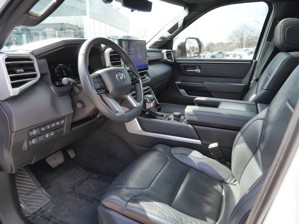 Used 2025 Toyota Tundra Platinum image 29