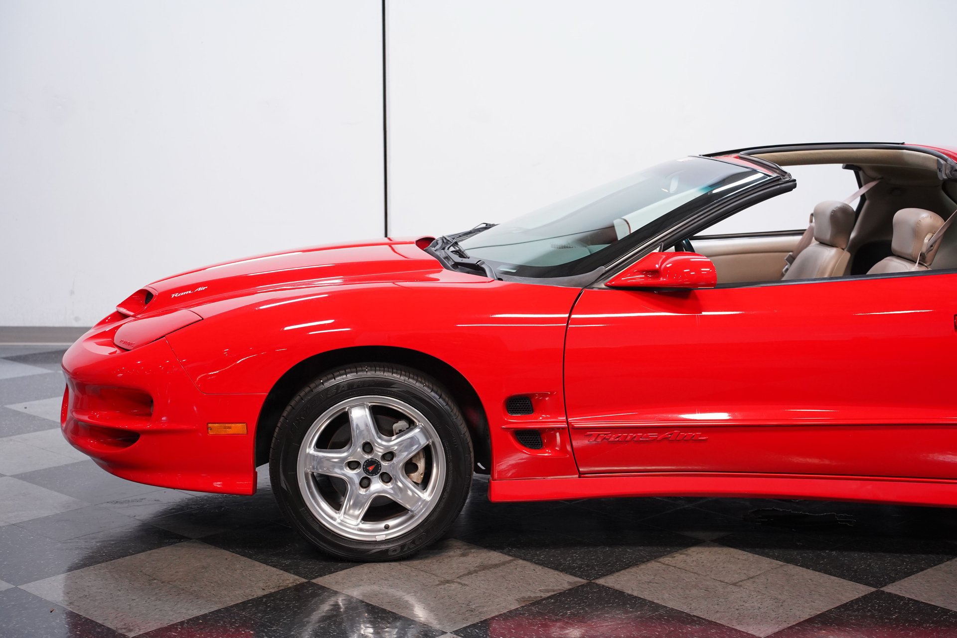 Used 2001 Pontiac Firebird Formula w/ Protection Group RWD image 19