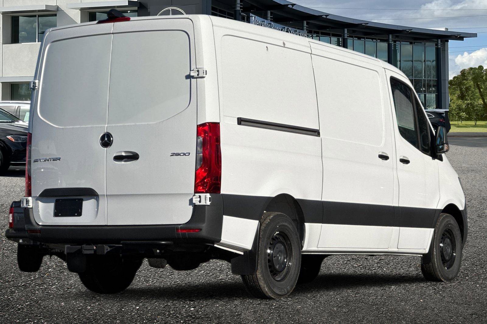 New 2025 Mercedes-Benz Sprinter 2500 image 4