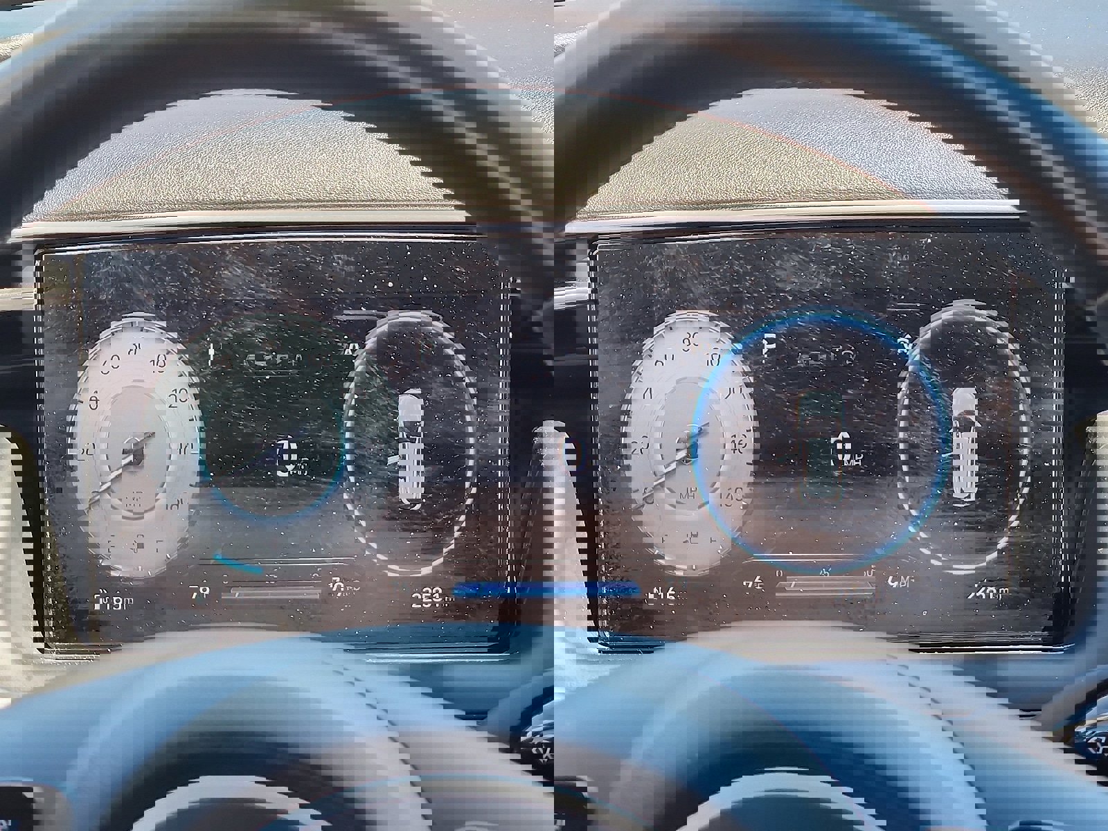 Used 2022 Hyundai Tucson Limited w/ Winter Package image 14