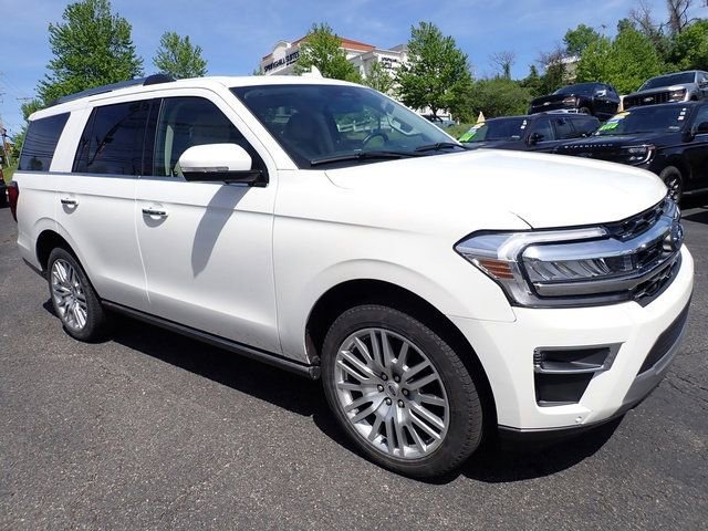 Used 2024 Ford Expedition Limited AWD/4WD image 8