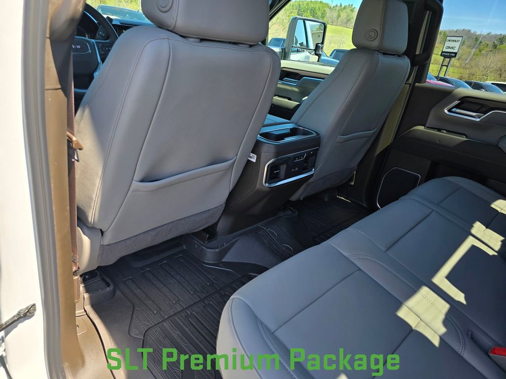 New 2026 GMC Sierra 3500 SLT w/ SLT Premium Package AWD/4WD image 23