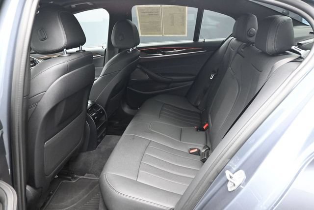 Used 2021 BMW 530i xDrive w/ Premium Package AWD/4WD image 9