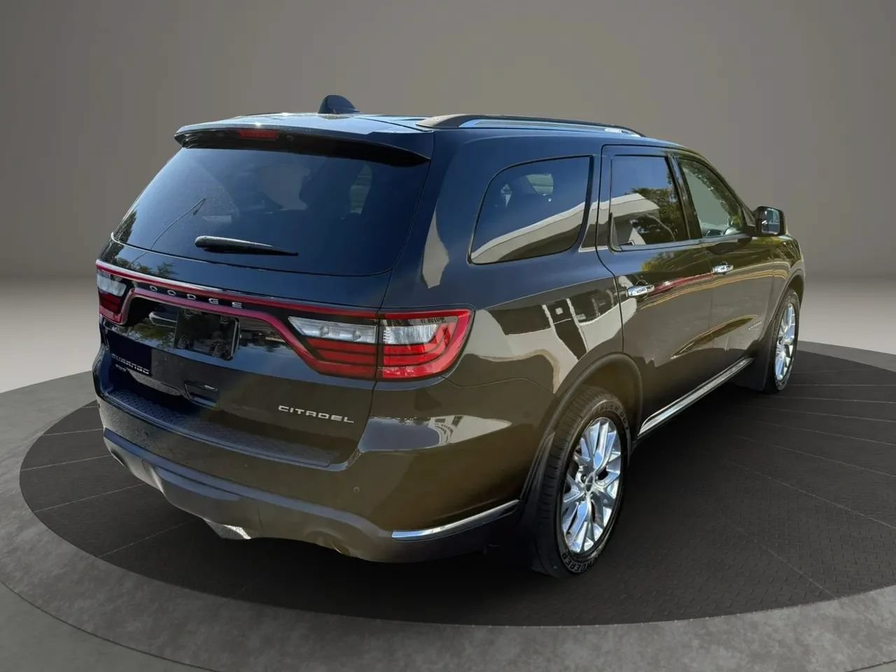 Used 2015 Dodge Durango Citadel w/ Technology Group AWD/4WD image 6