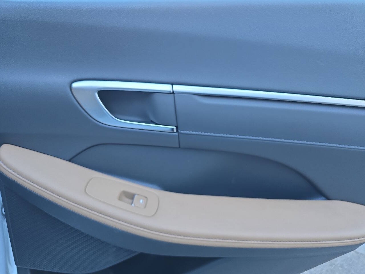 Used 2021 Hyundai Sonata Limited FWD image 14