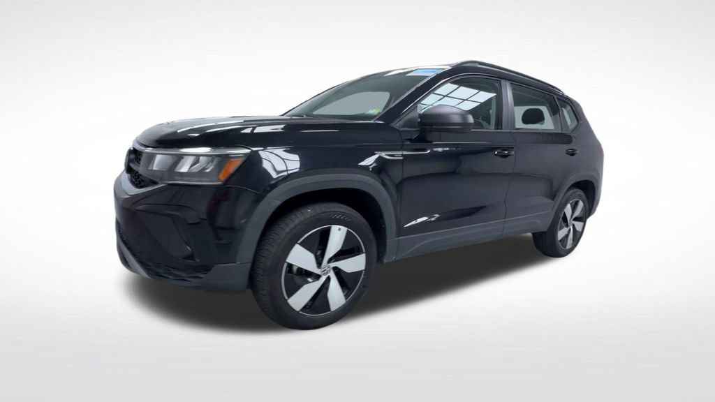 Used 2024 Volkswagen Taos S AWD/4WD image 18