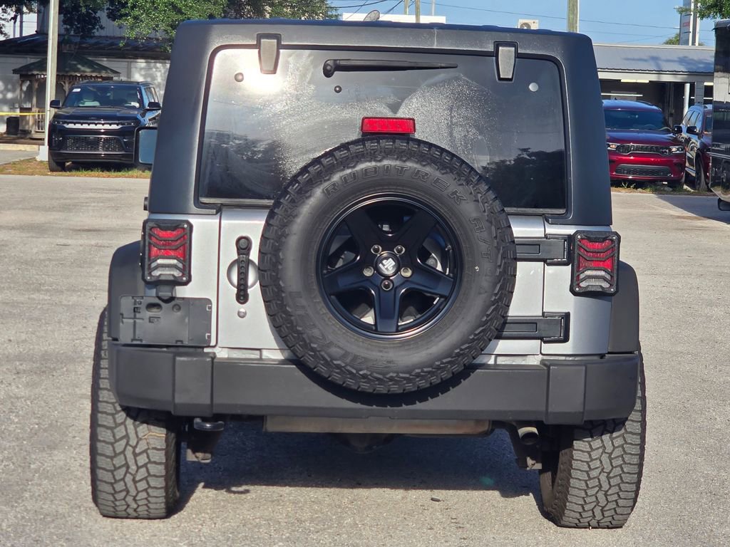 Used 2018 Jeep Wrangler Unlimited Sport S image 7