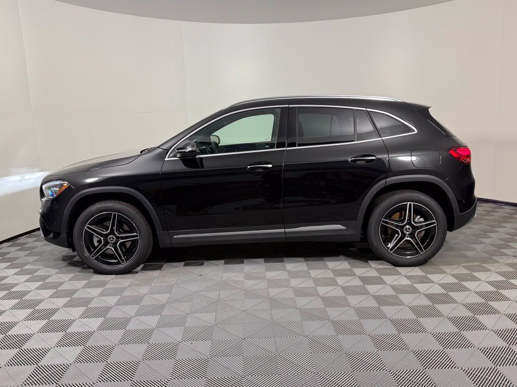 New 2026 Mercedes-Benz GLA 250 4MATIC image 2
