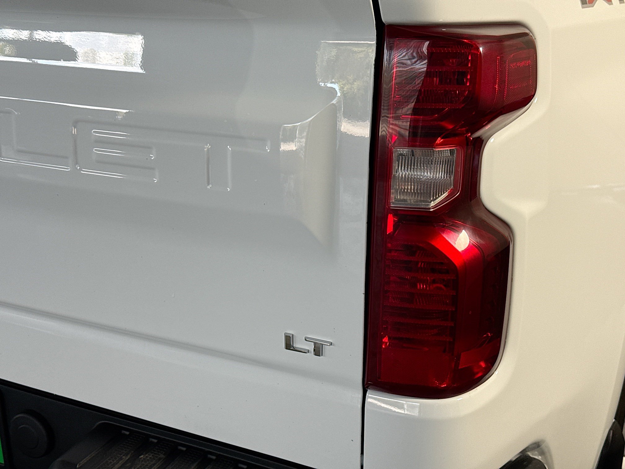 Used 2023 Chevrolet Silverado 1500 LT AWD/4WD image 33