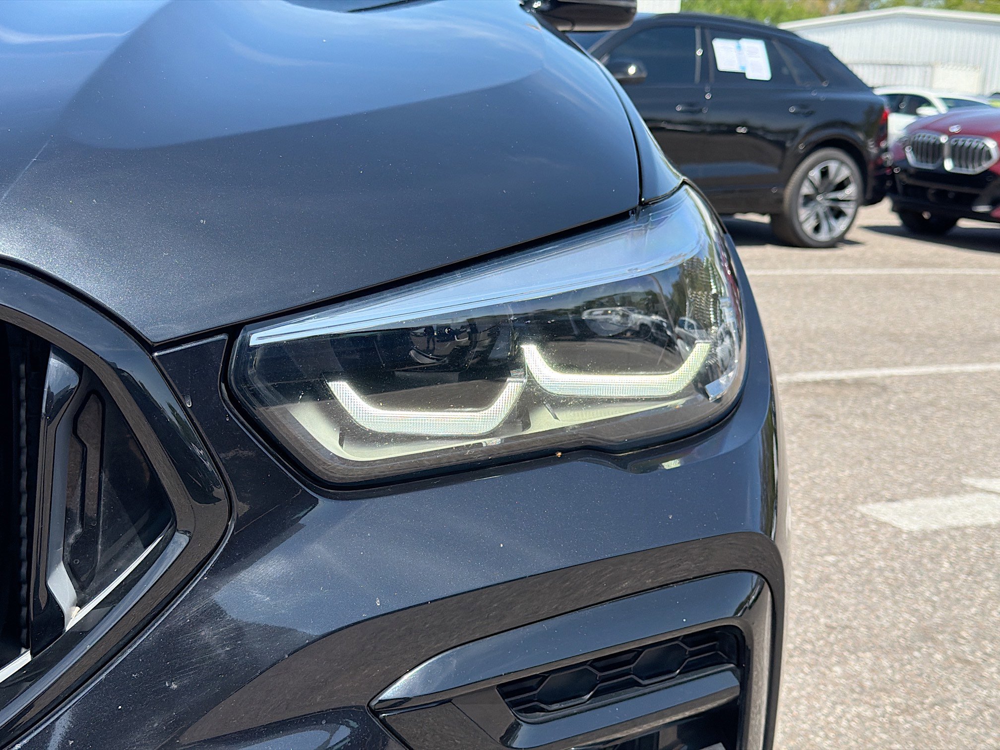 Used 2023 BMW X6 xDrive40i w/ M Sport Package image 9