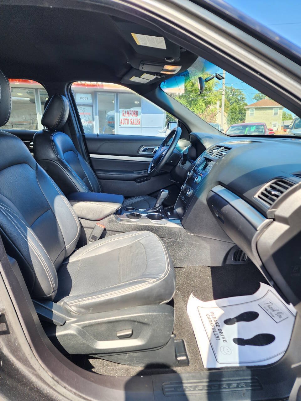 Used 2019 Ford Explorer XLT FWD image 18