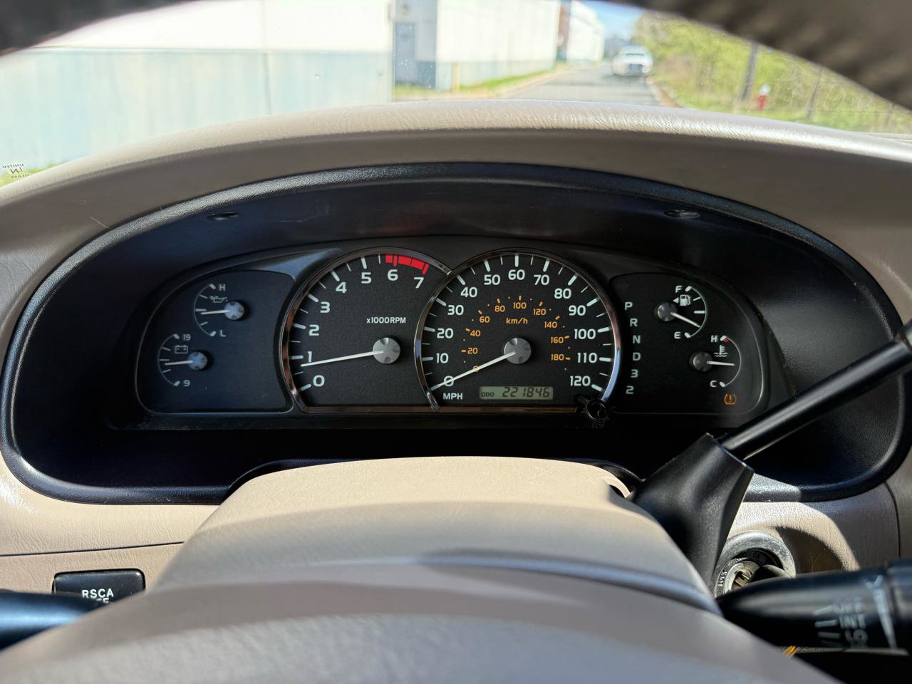 Used 2006 Toyota Sequoia SR5 image 32