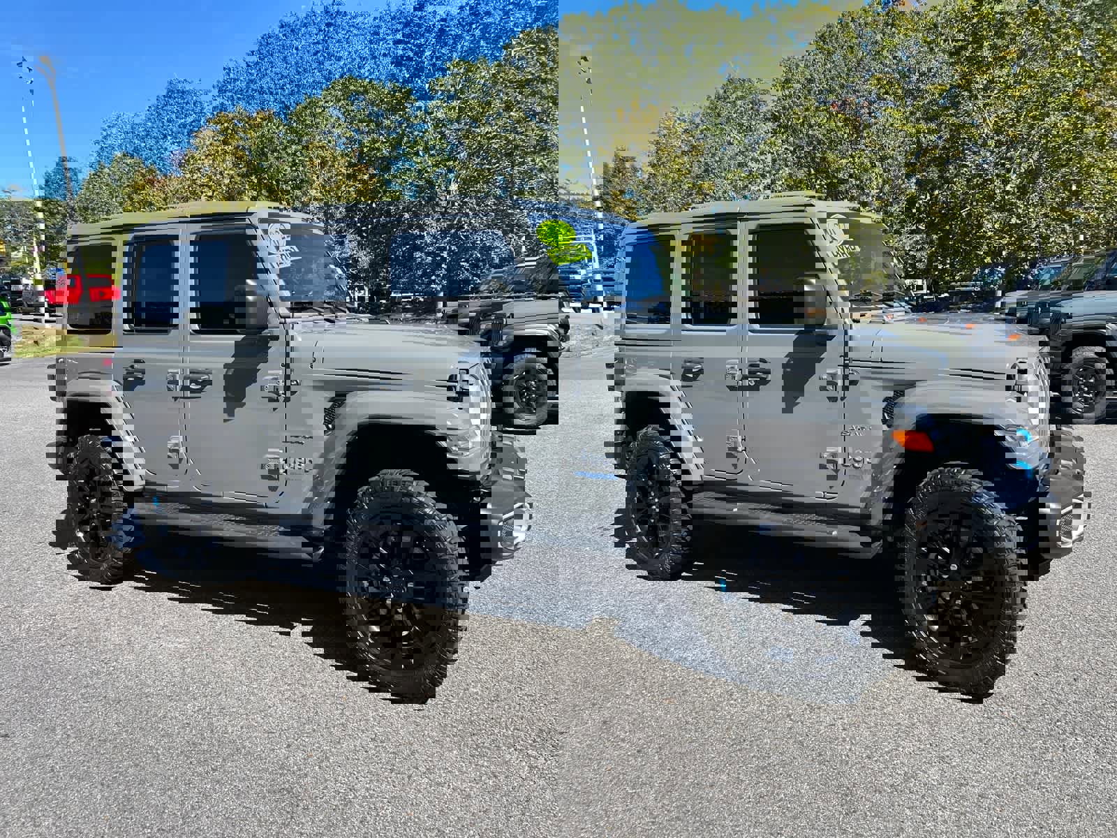 Used 2022 Jeep Wrangler Unlimited Sahara w/ Safety Group image 2