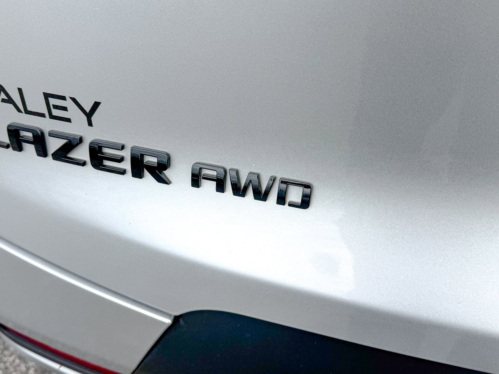 Used 2019 Chevrolet Blazer LT w/ Sound & Technology Package AWD/4WD image 12