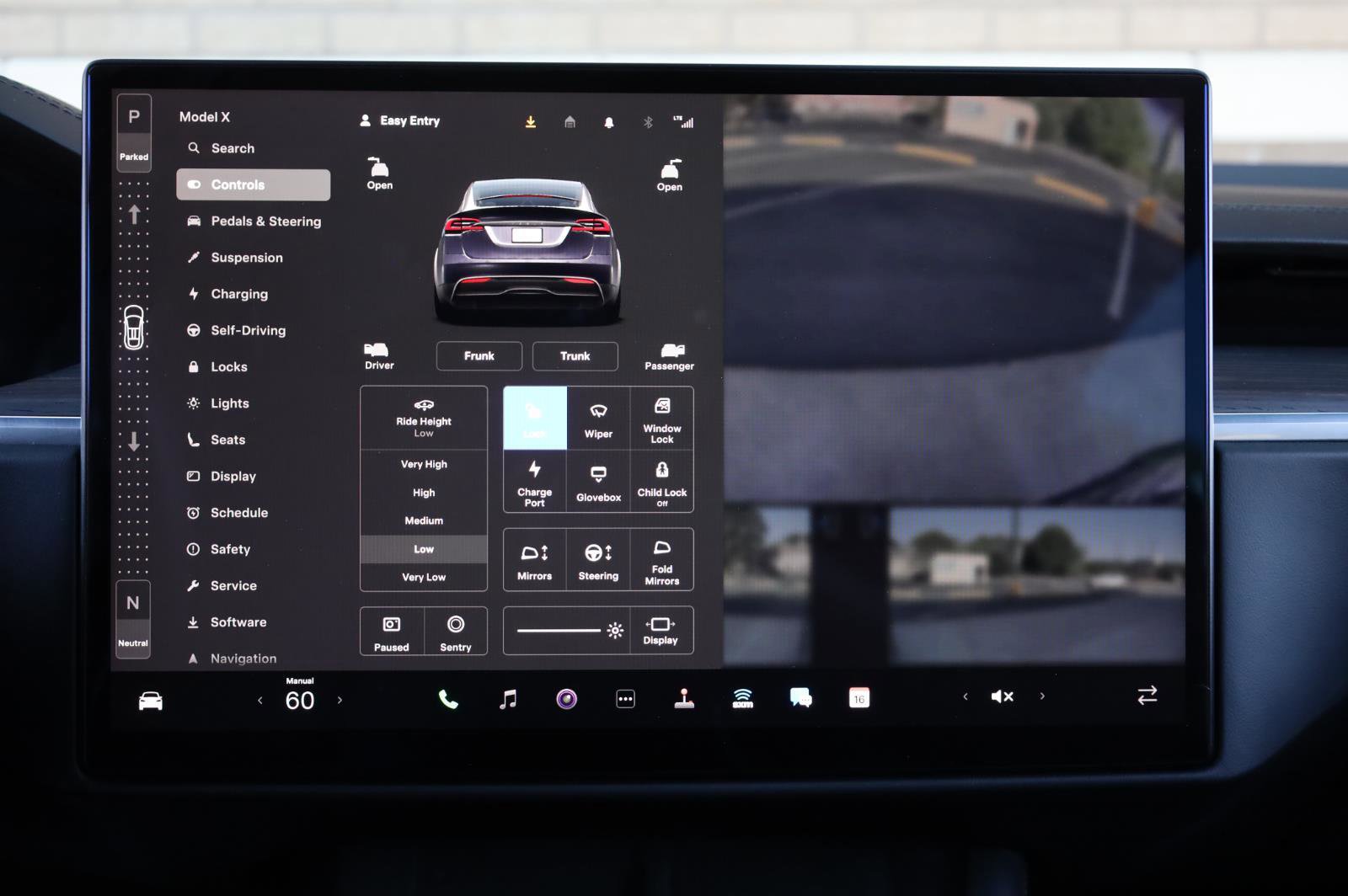 Used 2023 Tesla Model X AWD/4WD image 35