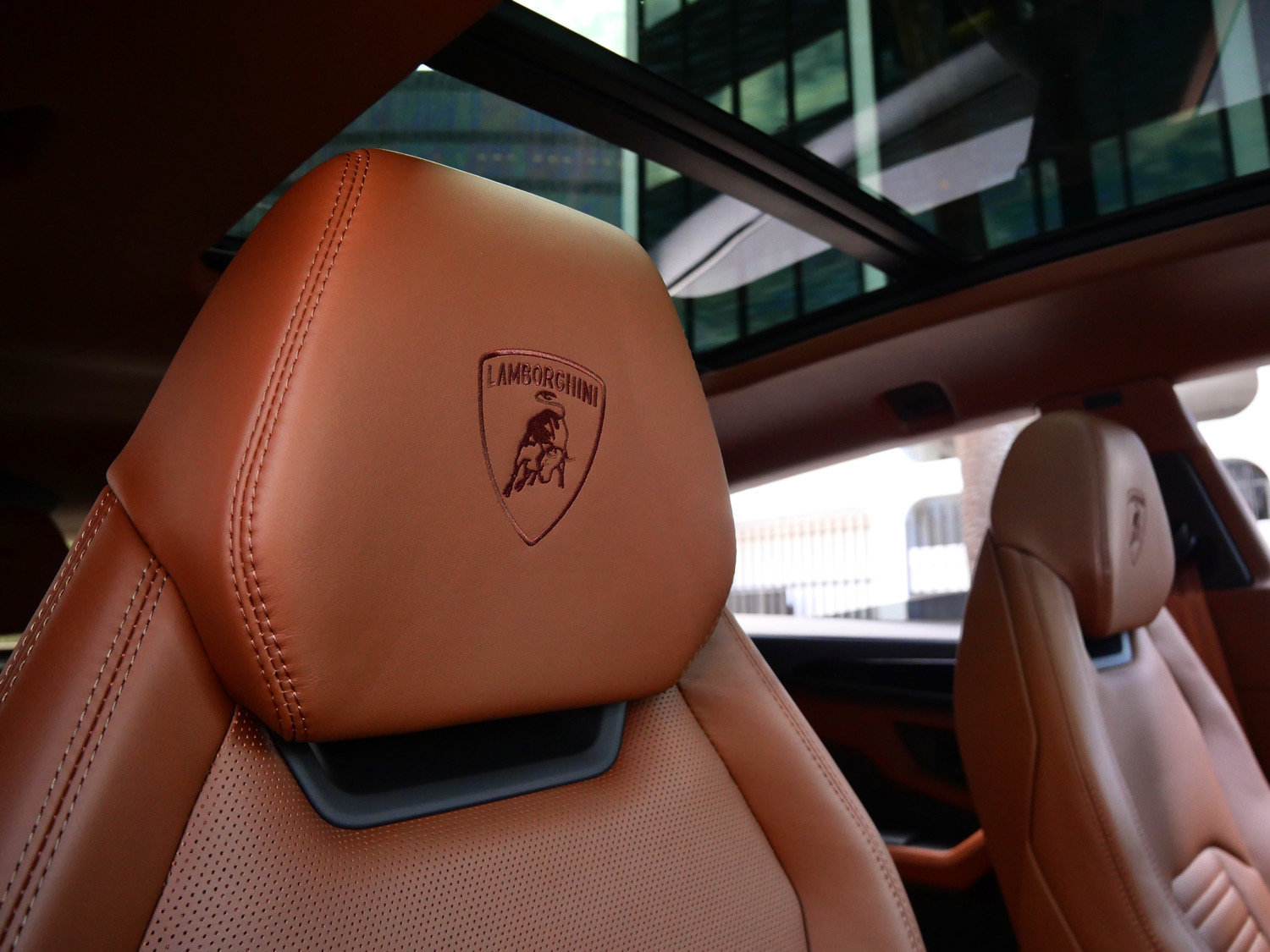 Used 2026 Lamborghini Urus Performante AWD/4WD image 27
