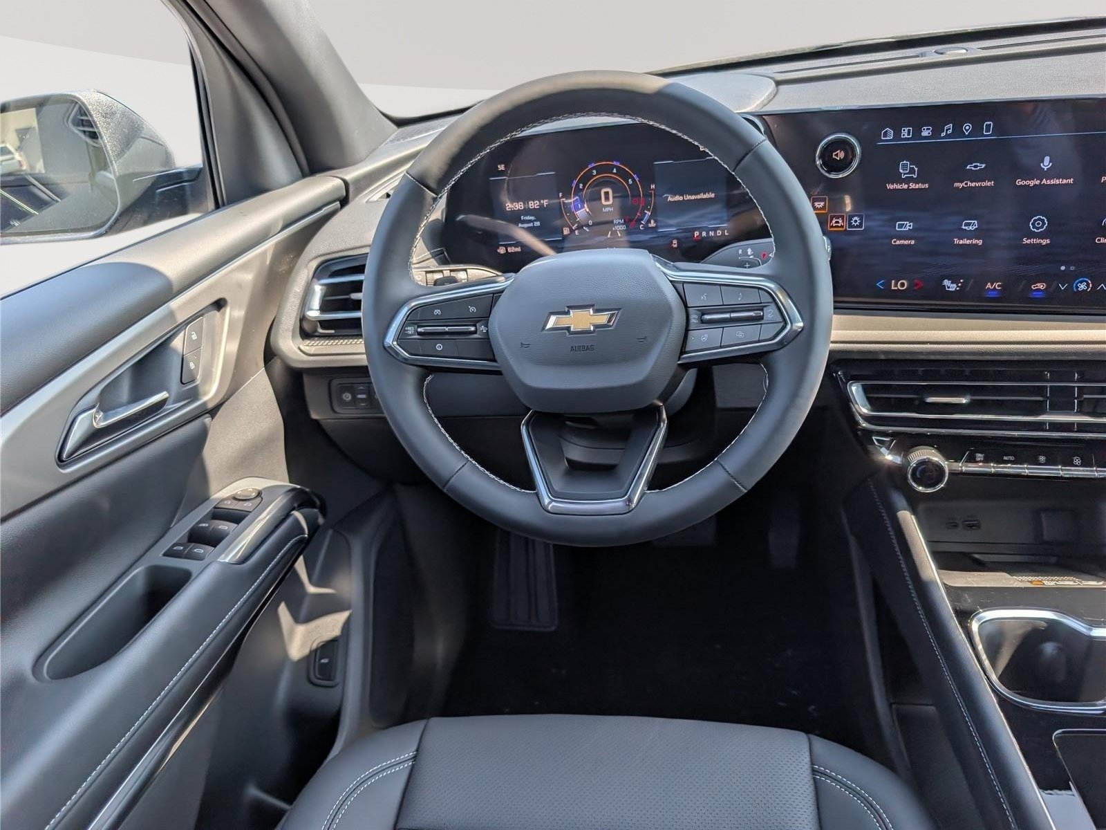 New 2027 Chevrolet Traverse LT w/ Driver Confidence Package FWD image 15