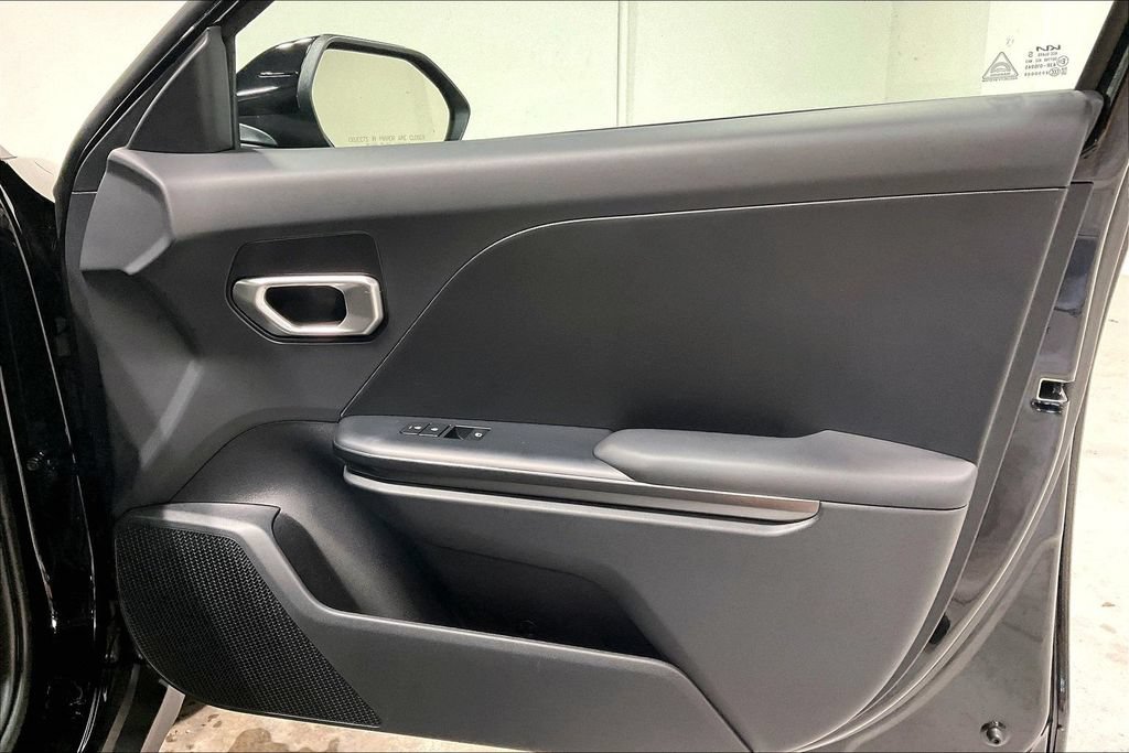 New 2026 Kia K4 FWD image 10