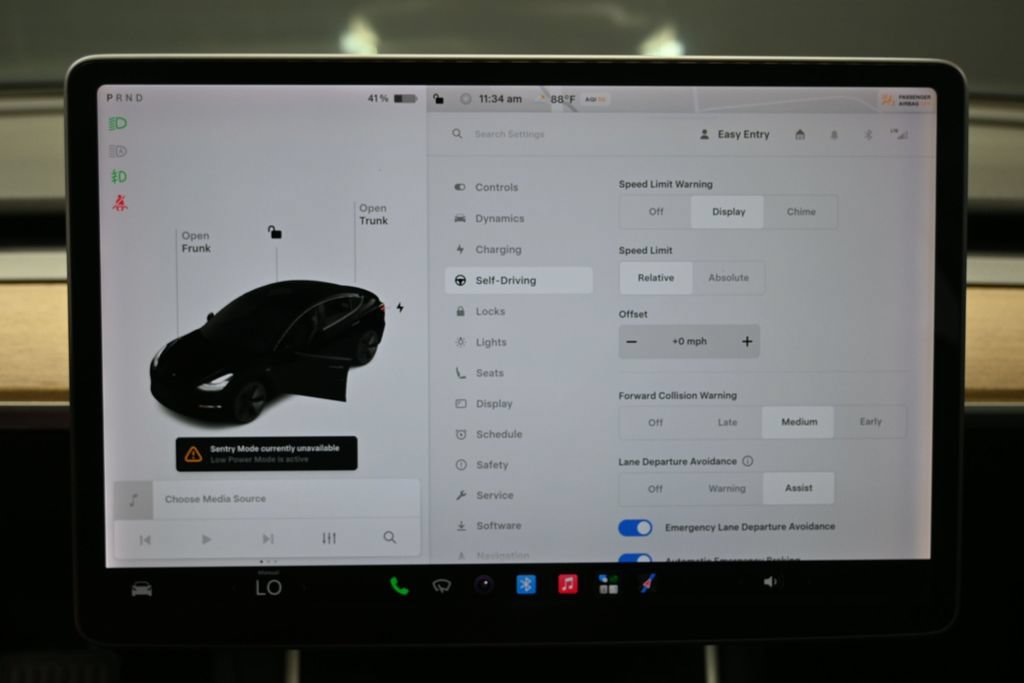 Used 2018 Tesla Model 3 Mid Range RWD image 20