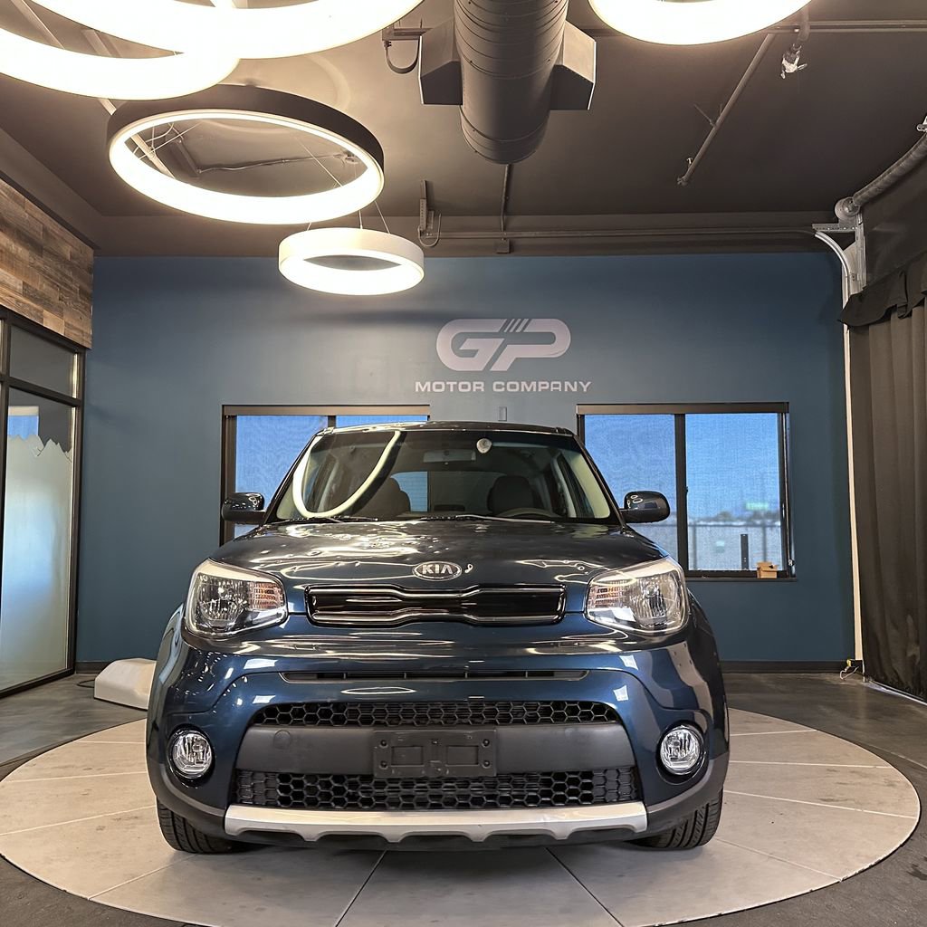 Used 2017 Kia Soul + FWD image 8