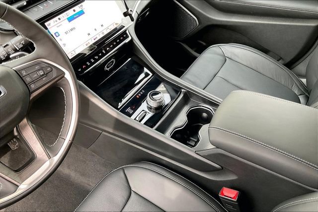 New 2026 Jeep Grand Cherokee Limited AWD/4WD image 7