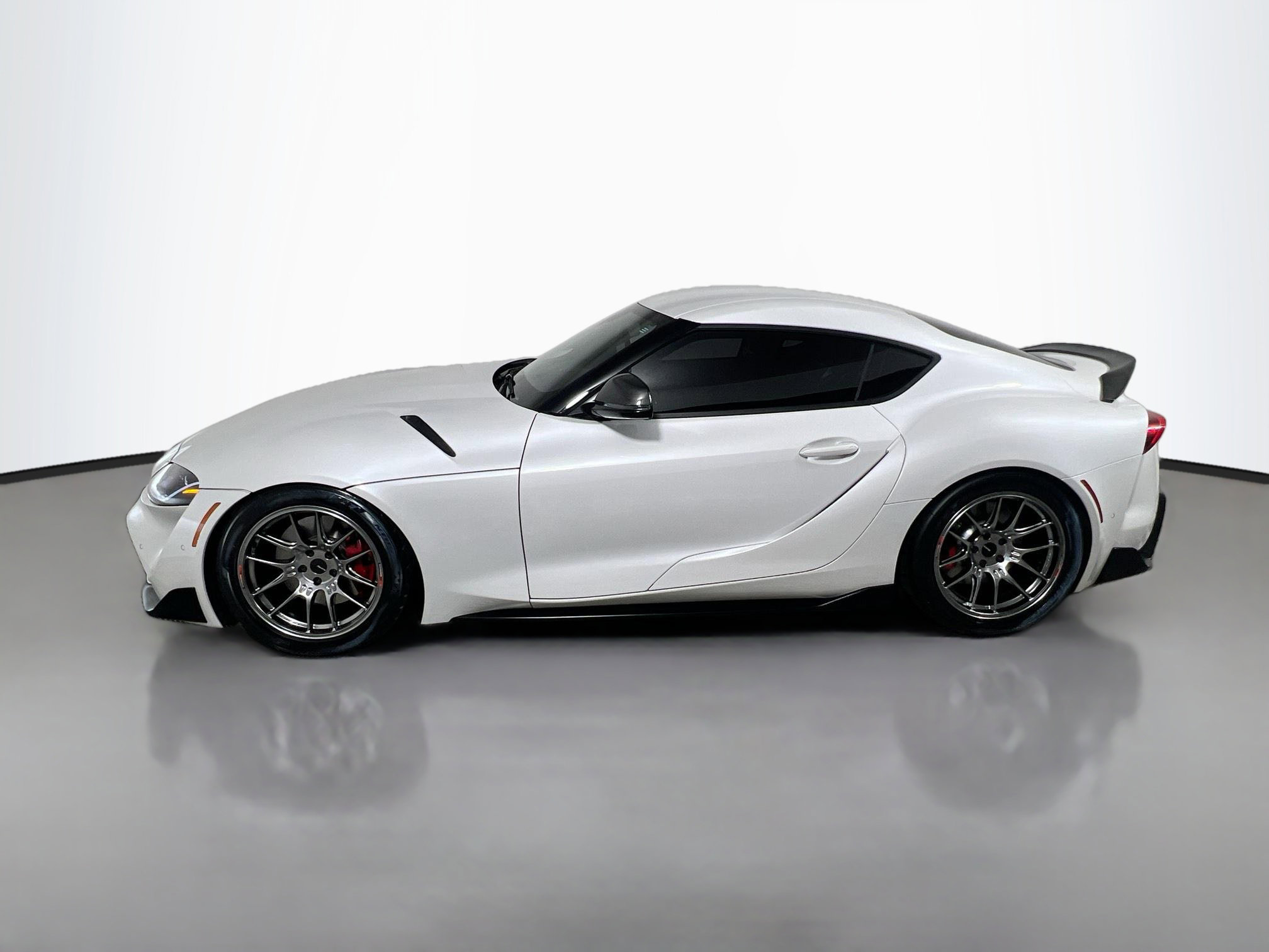 Used 2020 Toyota Supra Premium w/ Driver Assist Package RWD image 9