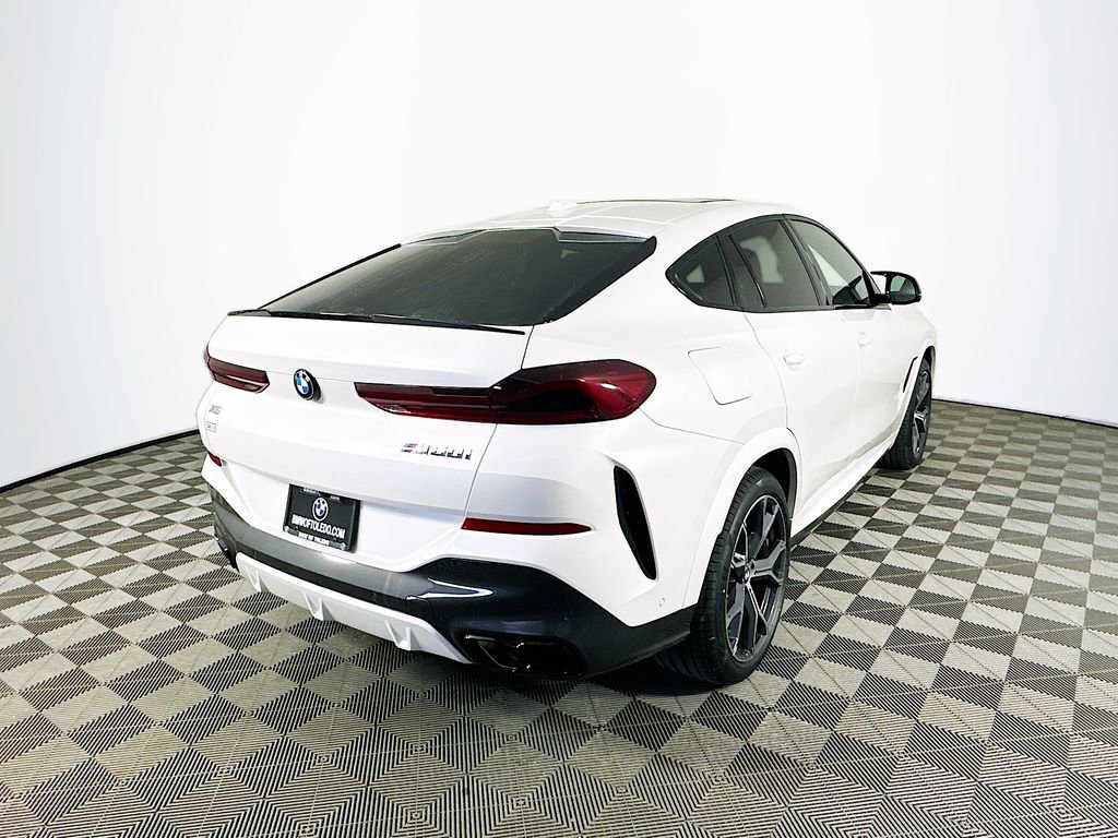 New 2026 BMW X6 M60i image 9