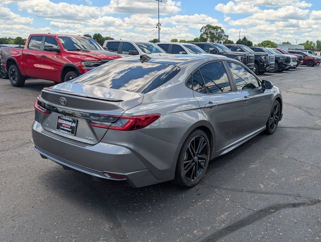 Used 2025 Toyota Camry XSE FWD image 8