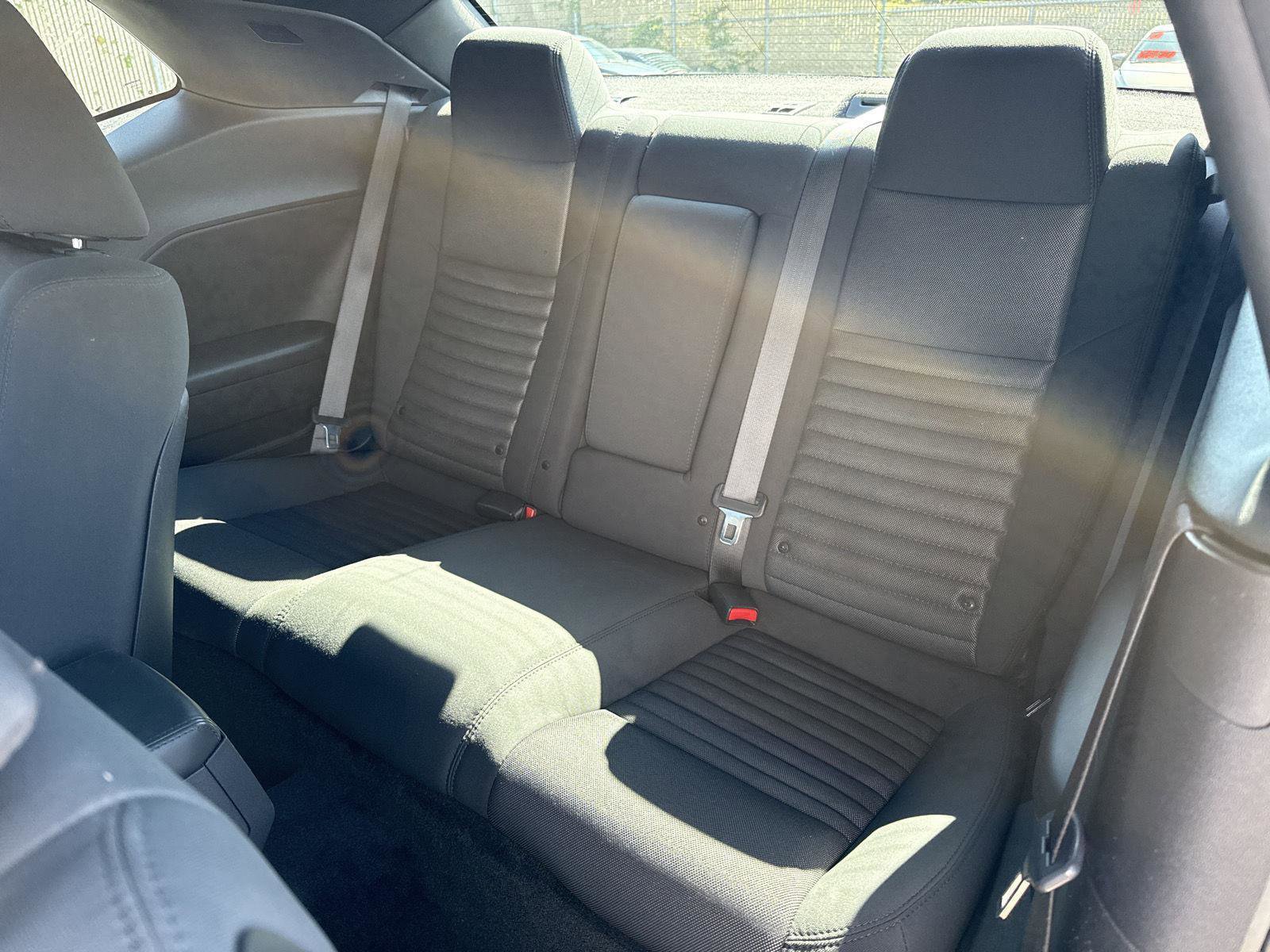 Used 2012 Dodge Challenger R/T image 16