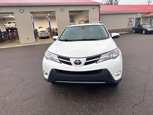Used 2015 Toyota RAV4 Limited w/ Technology Package FWD image 8