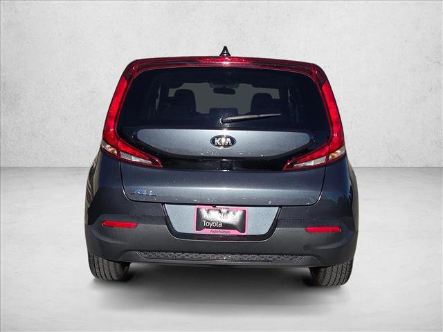 Used 2020 Kia Soul LX image 7